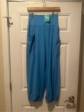 Mintreus Light Blue Track Joggers Pocket Details New & Cute!